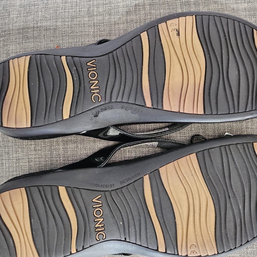 Euc Vionic Bella Sandles - image 2